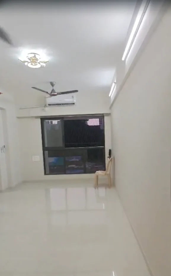 2 BHK Unfurnished Flat for Rent in Suggee Shiv Kiran, Worli